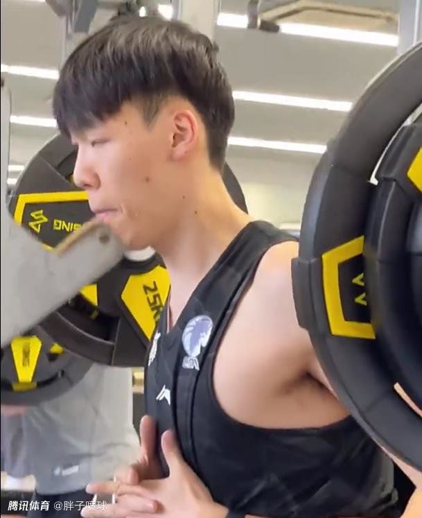 平局是由细节决定的，如果我们打进了再次领先的进球，比赛就会完全不同。